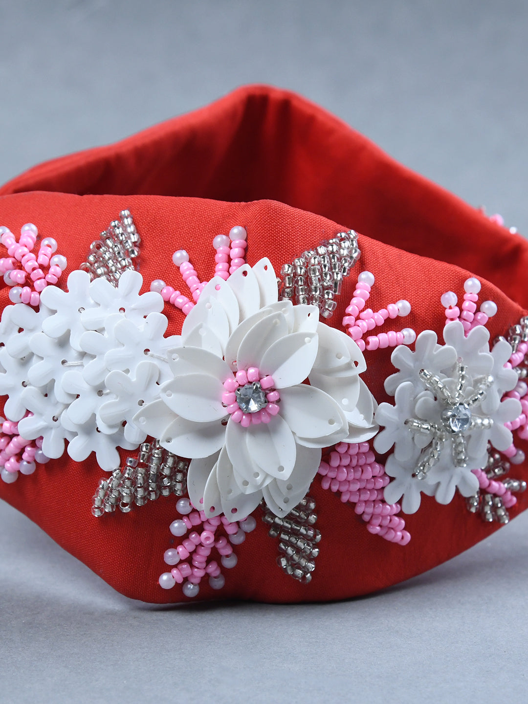 Red Knotted Floral Embellished Free Size Hair Band