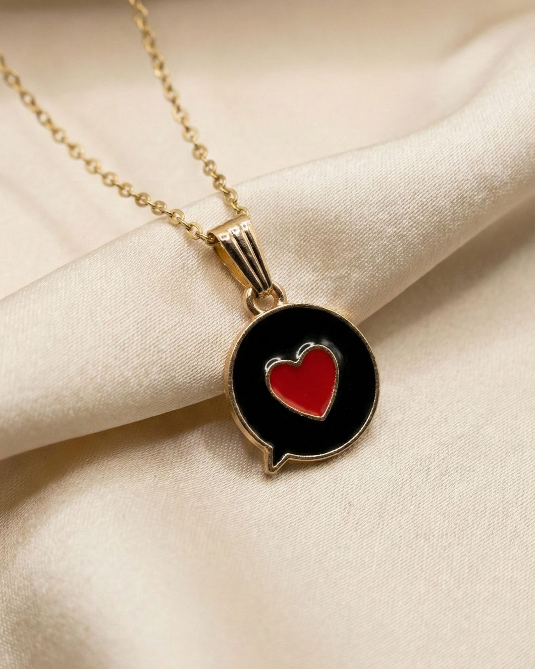 Delicate Black & Red Heart Pendant Necklace Jewelry Set for Girls