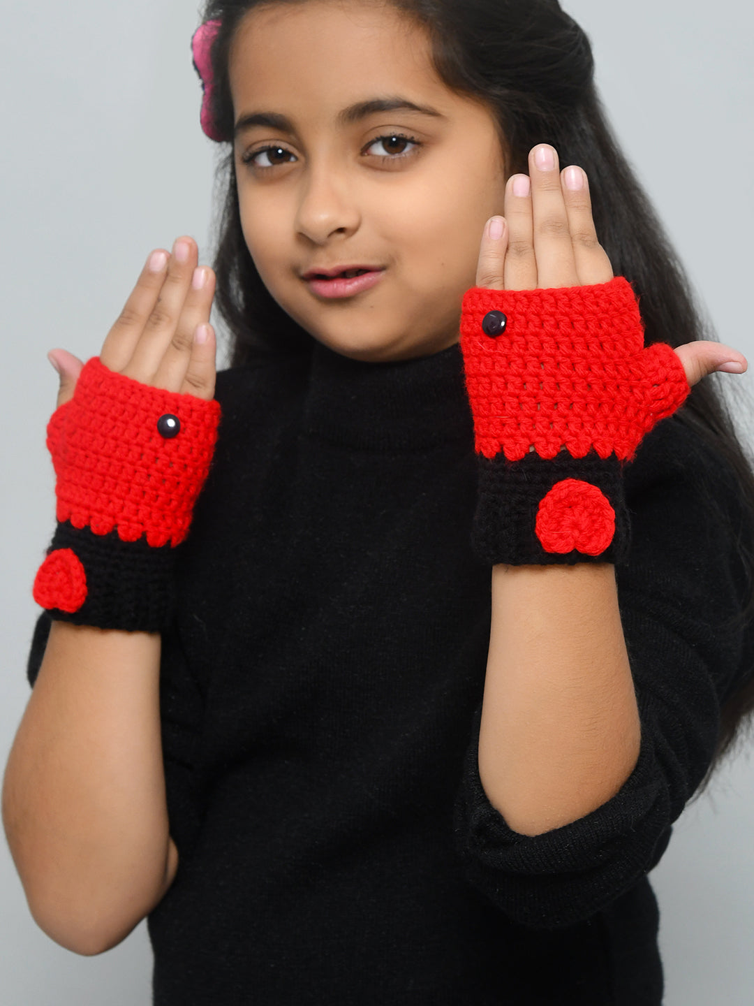 Red & Black Handmade Woollen Fingerless Gloves For Girls and Boys 5-10 Y / Red & Black
