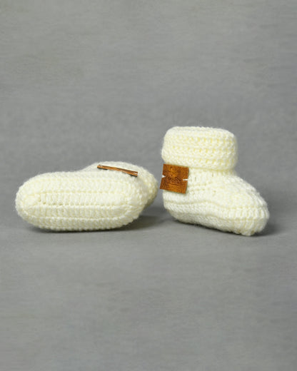 Off White Handmade Woollen Booties for Kids