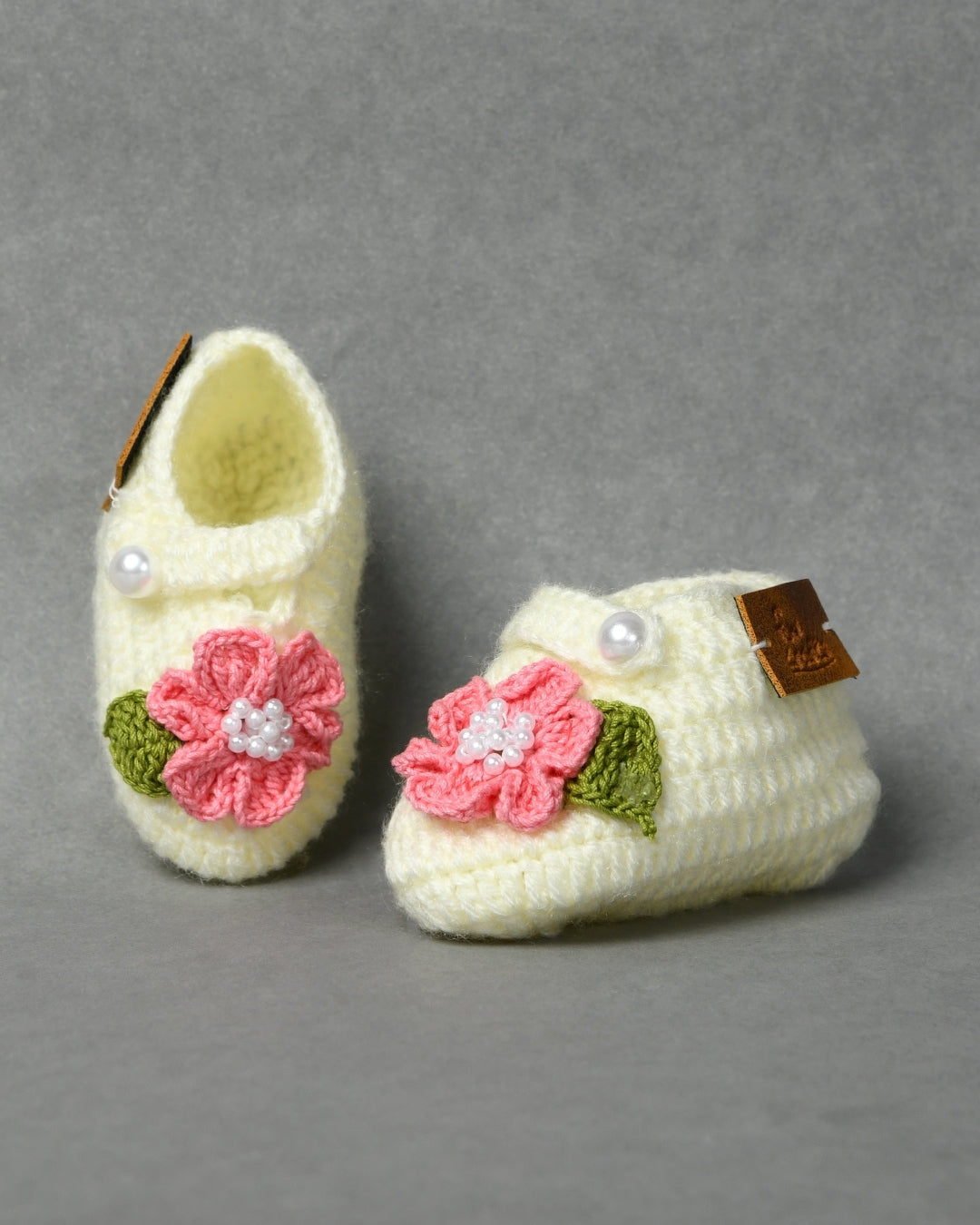 Off White Handmade Floral Woollen Baby Booties