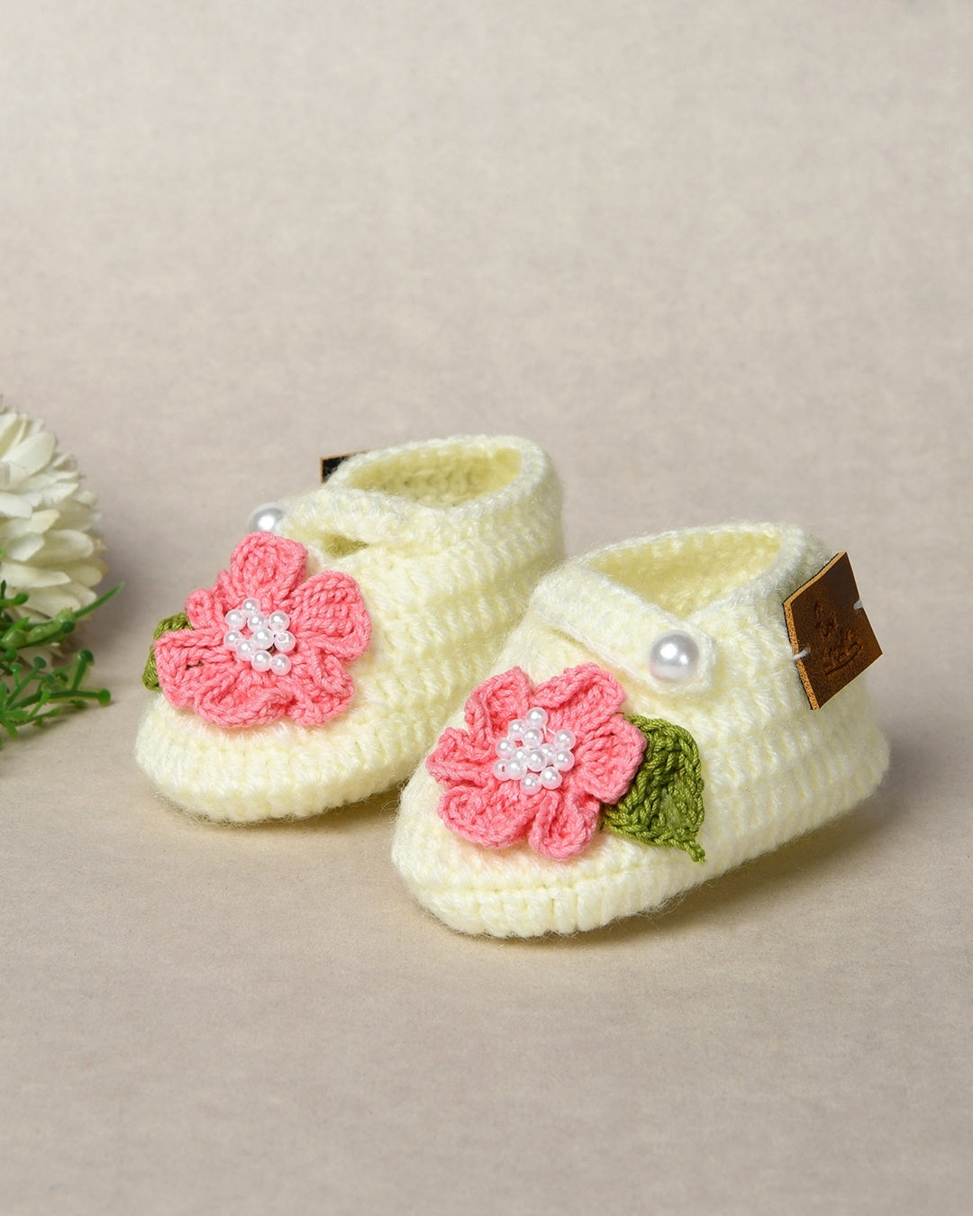 Off White Handmade Floral Woollen Baby Booties