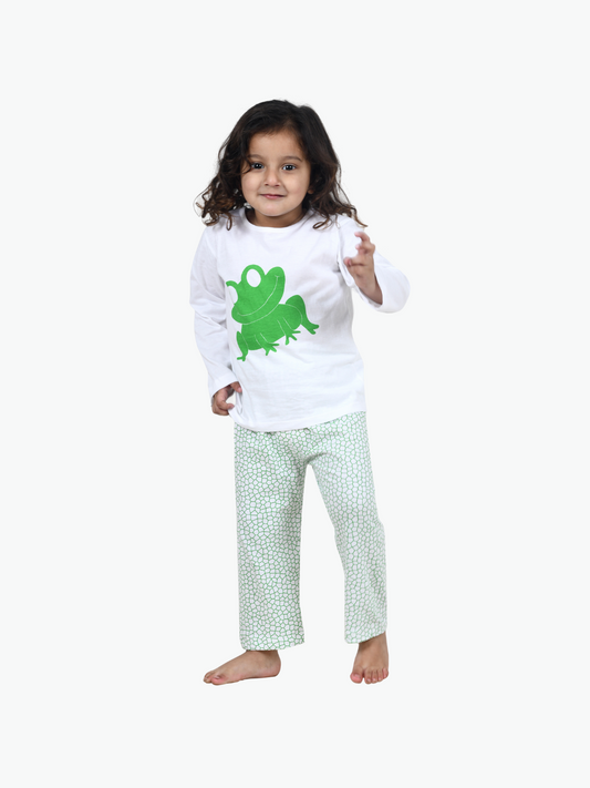 Green & White Frog Printed Cotton Kids Night Suit