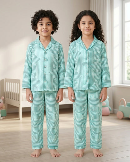 Green Premium Cotton Full Sleeves Printed Collar Style Pyjama & T-Shirt Set for Kids