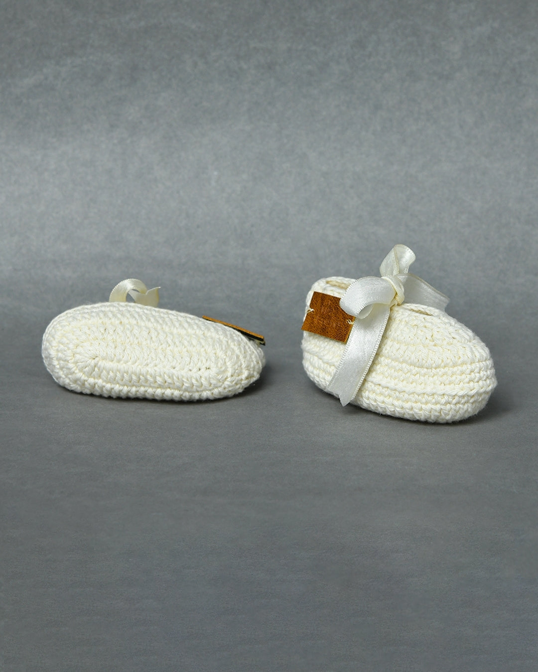 Off White Handmade Organic Thread Crochet Booties with Cute Bow Design