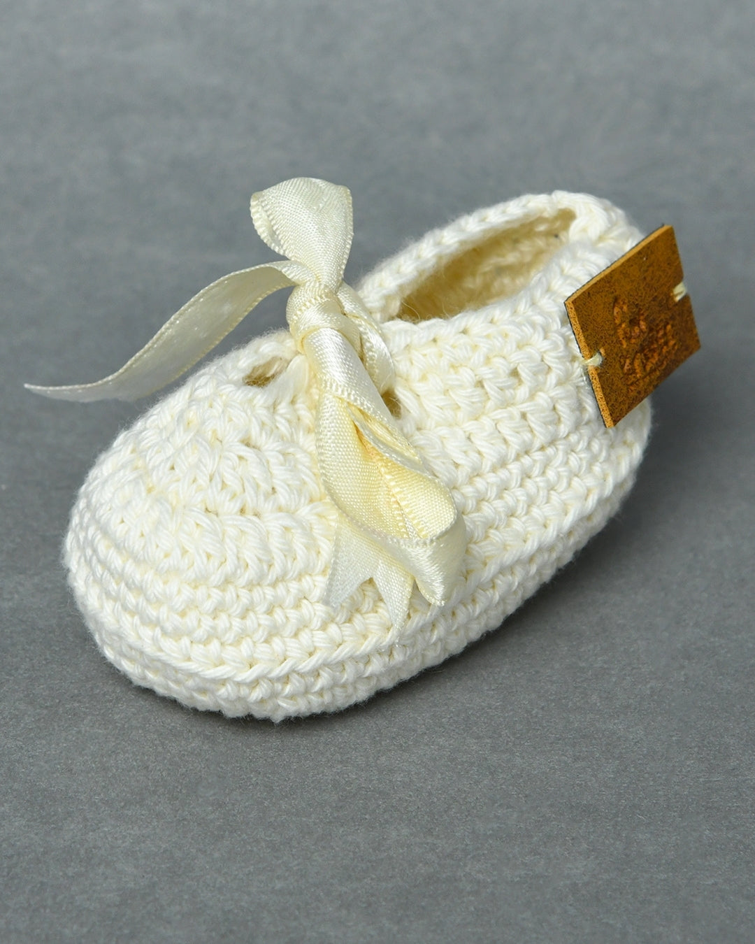 Off White Handmade Organic Thread Crochet Booties with Cute Bow Design