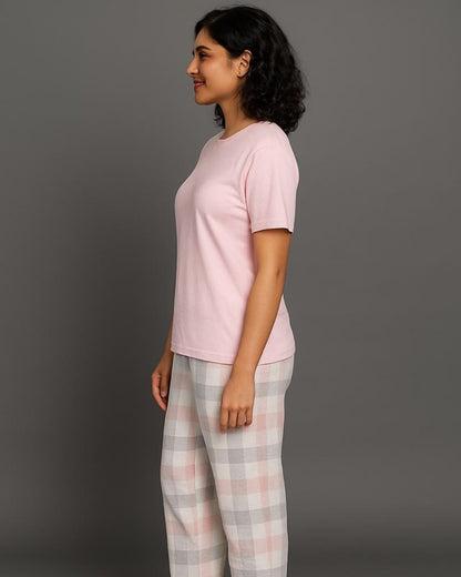 Light Pink Premium Cotton Check Printed T-Shirt & Pyjama Set for Women