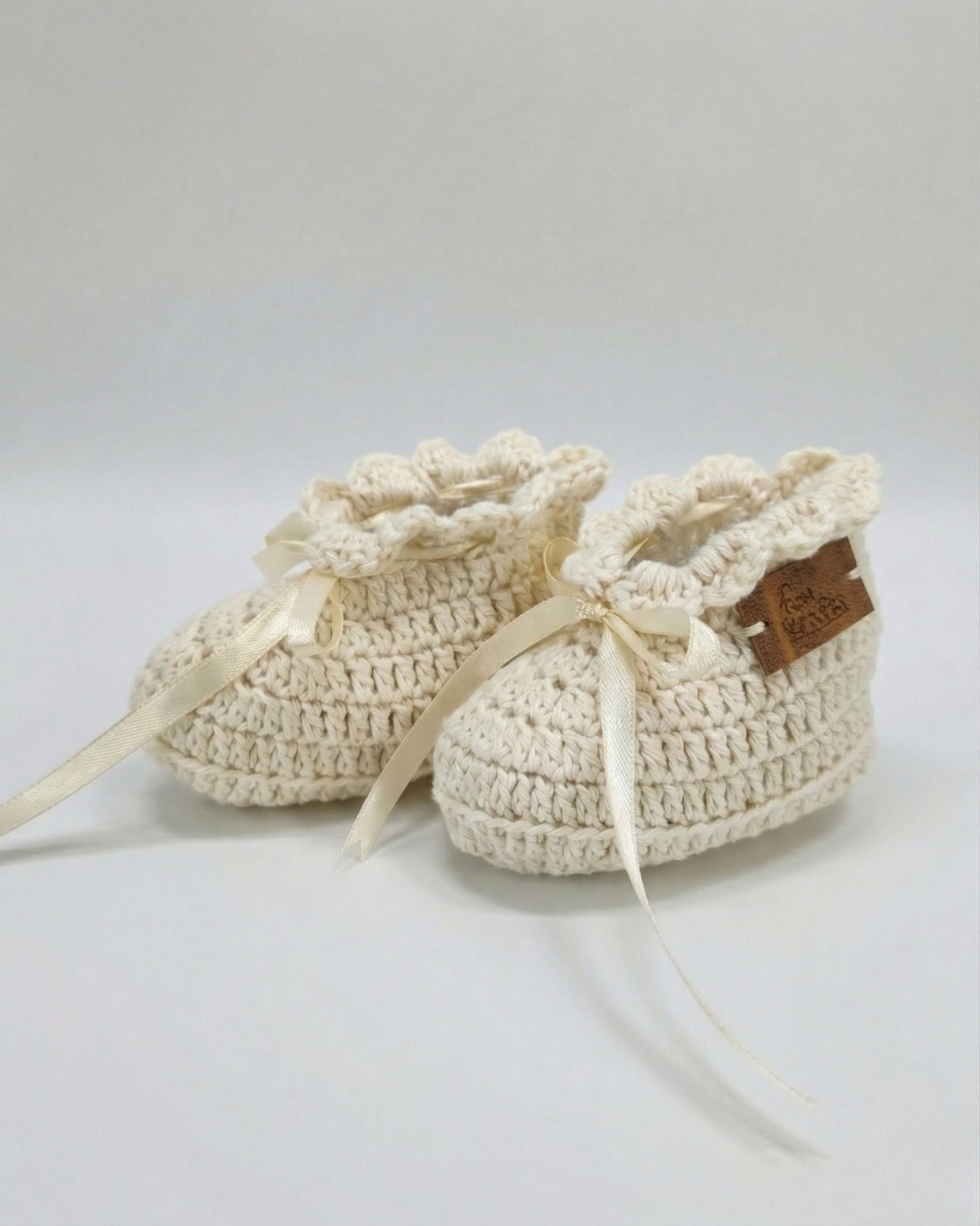 Off White Bow Design Handmade Organic Cotton Booties for Girls