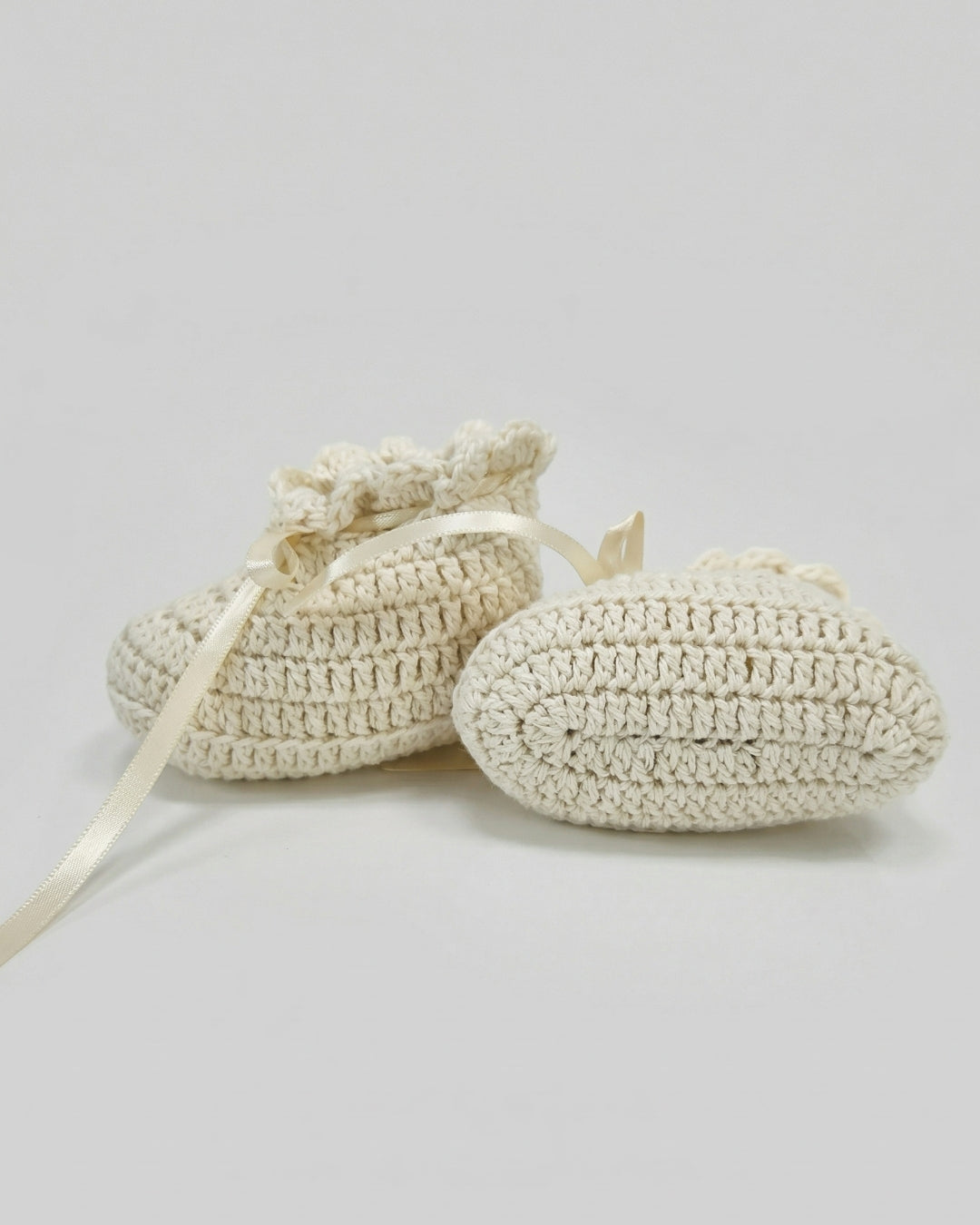 Off White Bow Design Handmade Organic Cotton Booties for Girls
