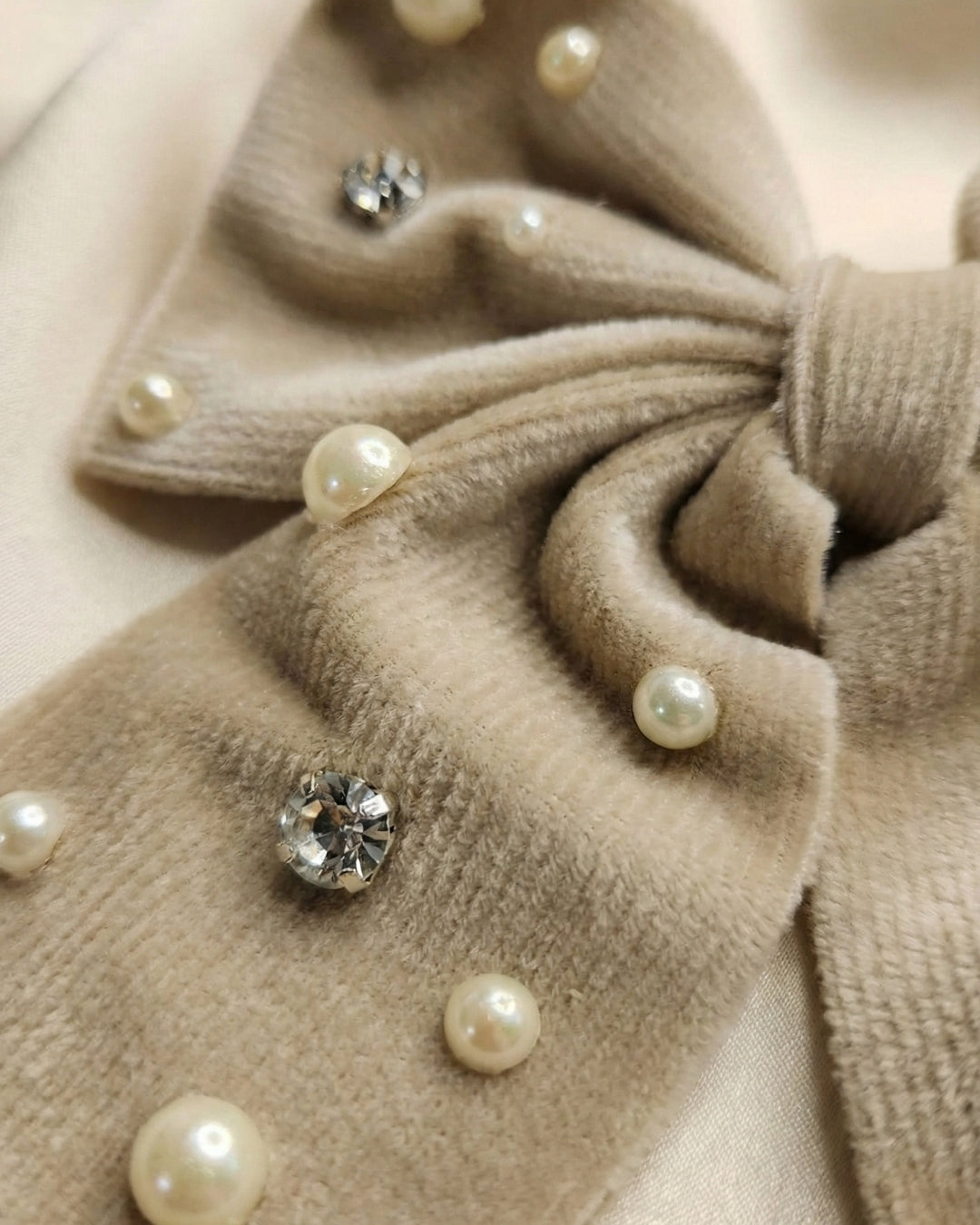 Beige Velvet Luxe Solid Embellished Hair Bow With Tail Clip