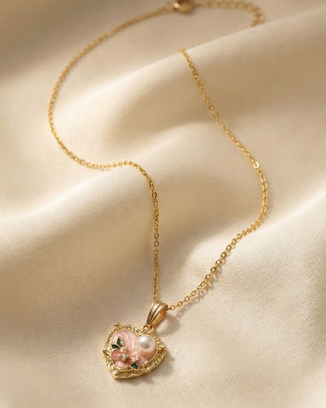 Cute Pearl Embellishment Pendant With Chain
