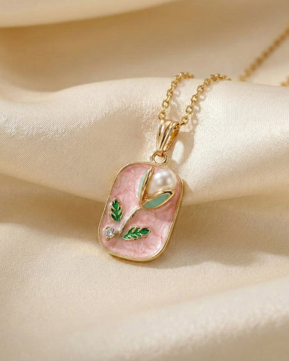 Flower Embellishment Pendant With Chain