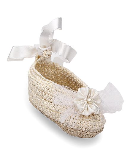 Off White Crochet Baby Booties with Headband for Girls